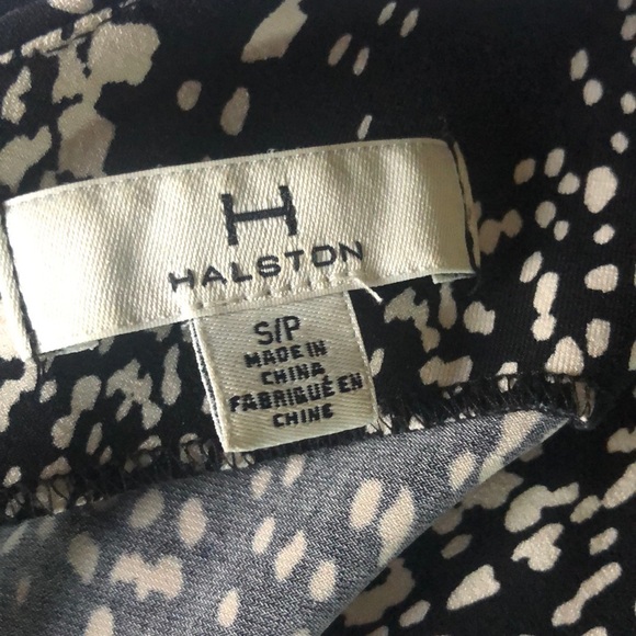 Sleeveless jumpsuit - Picture 6 of 9